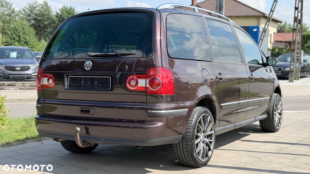 Volkswagen Sharan 2.0 TDI DPF Freestyle - 4