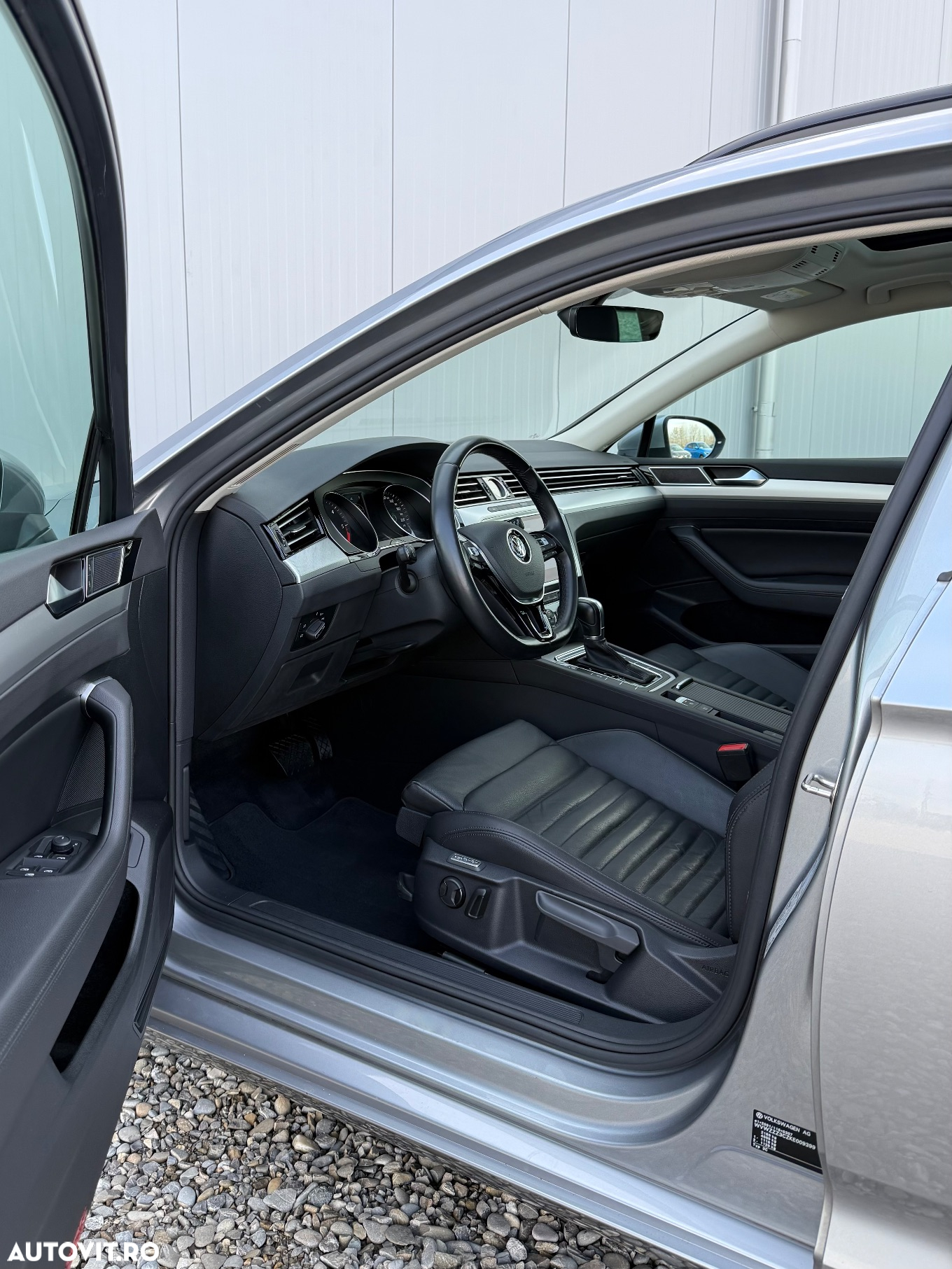Volkswagen Passat Variant 2.0 TDI DSG Comfortline - 17