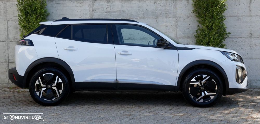 Peugeot 2008 1.2 PureTech Allure Pack EAT8 - 6