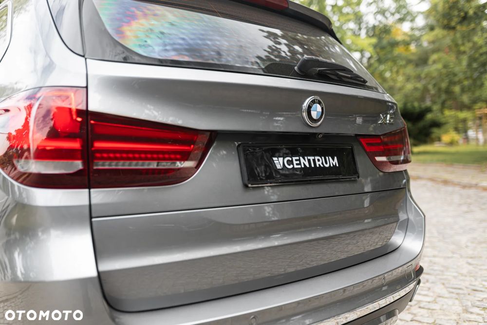 BMW X5 xDrive40d - 11