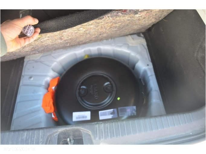 Renault Clio - 21