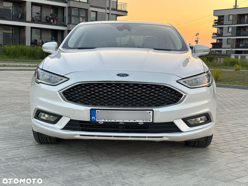 Ford Fusion 2.0 EcoBoost Titanium - 9