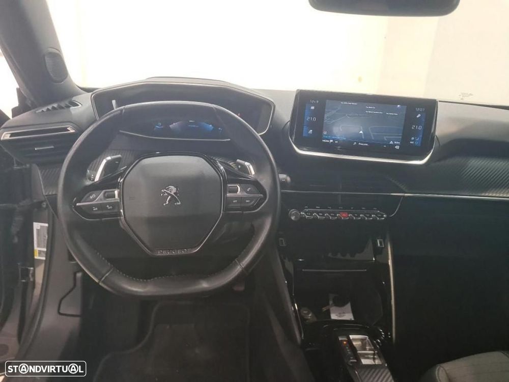 Peugeot 2008 - 5