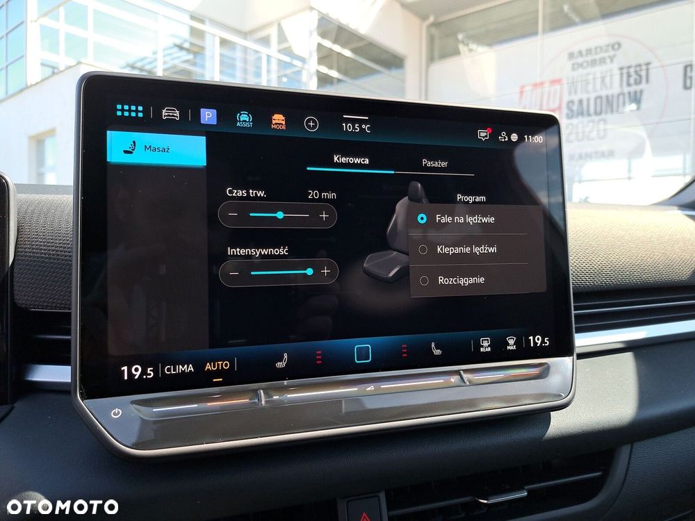 Volkswagen T-Roc 1.5 eTSI Style DSG - 32