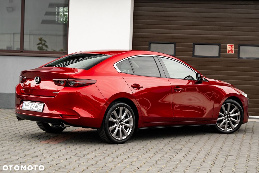 Mazda 3 2.0 mHEV Hikari - 11