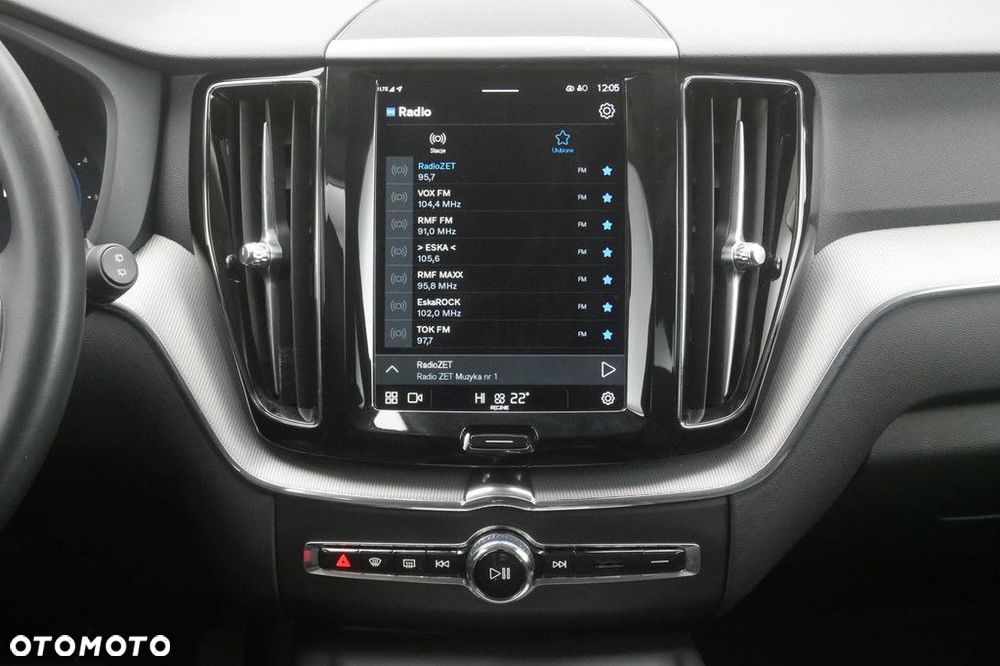 Volvo XC 60 B4 D Plus Dark - 10