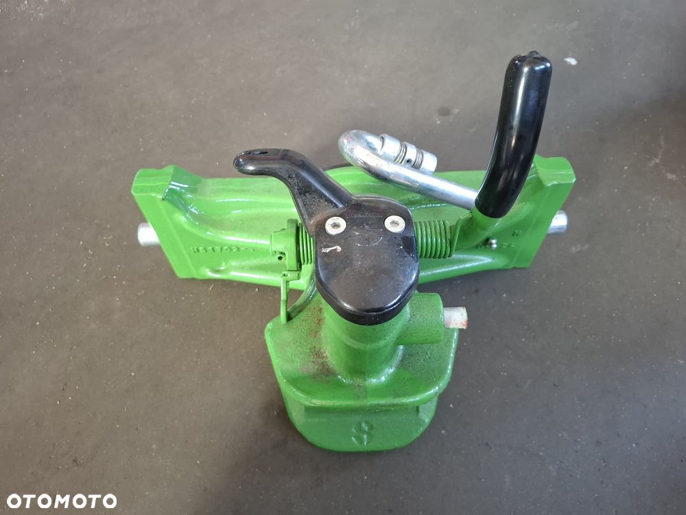 ZACZEP AUTOMATYCZNY SAUERMANN JOHN DEERE NOWY 39 CM SZYNA - 1