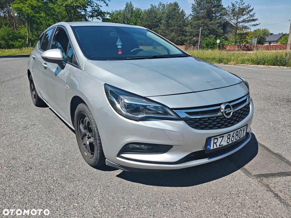 Opel Astra 1.4 T Enjoy S&S - 1