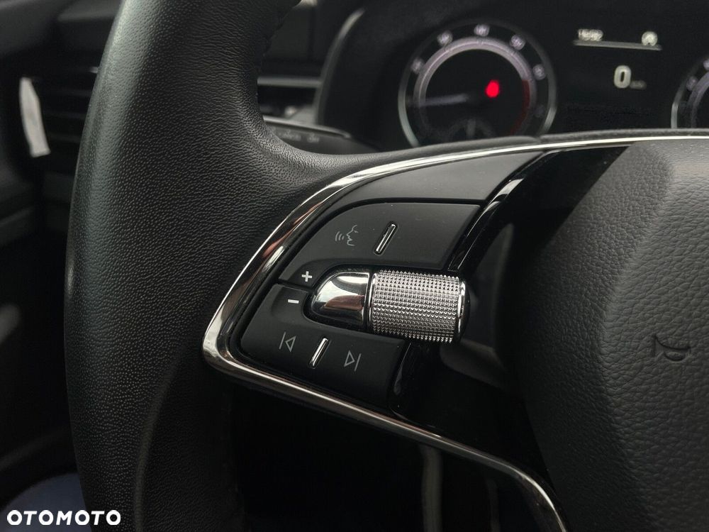 Skoda Kamiq 1.0 TSI Ambition - 21