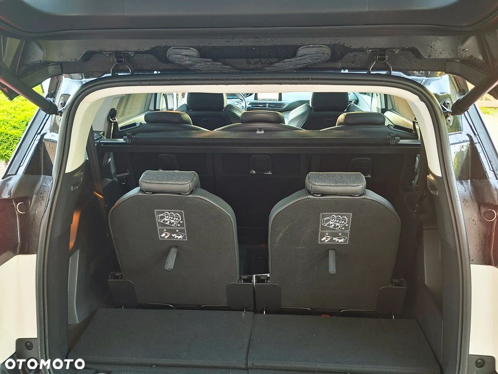 Peugeot 5008 1.5 BlueHDi Allure S&S EAT8 - 25