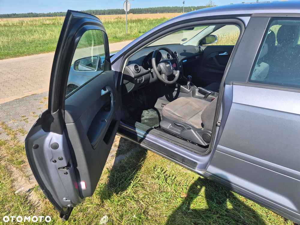 Audi A3 Sportback - 12