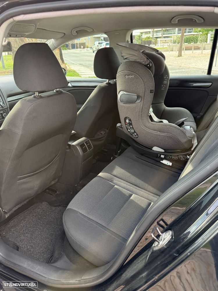 VW Golf 2.0 TDi Confortline - 7