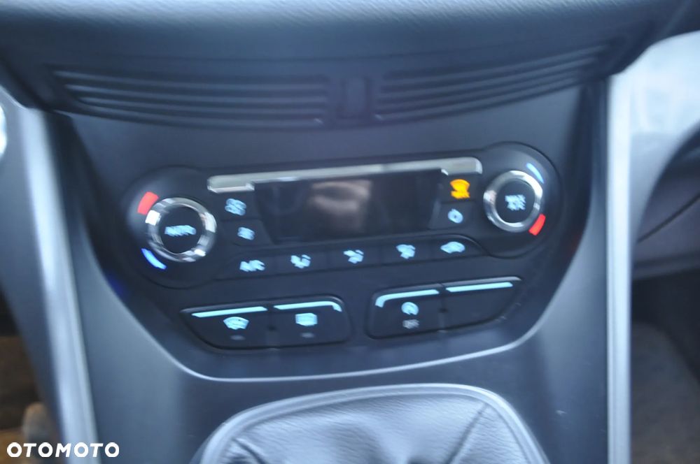 Ford Kuga 1.5 EcoBoost FWD Titanium ASS - 14
