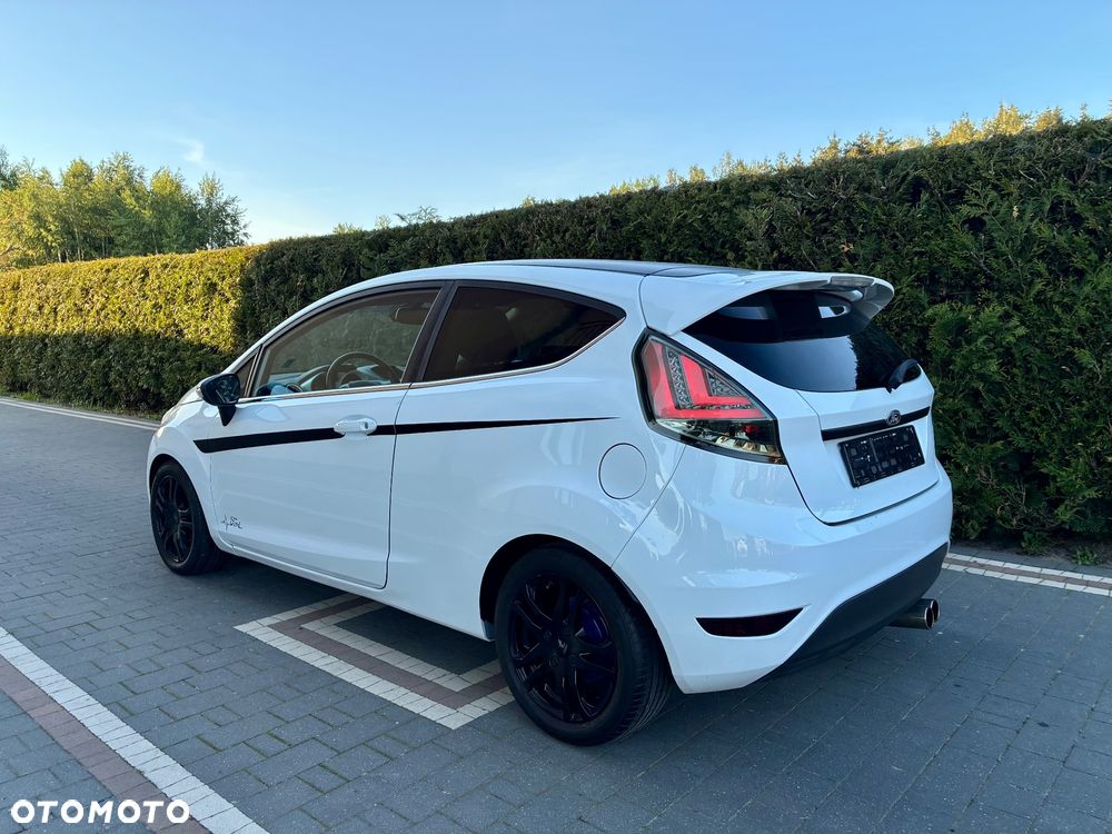 Ford Fiesta 1.4 Titanium - 5