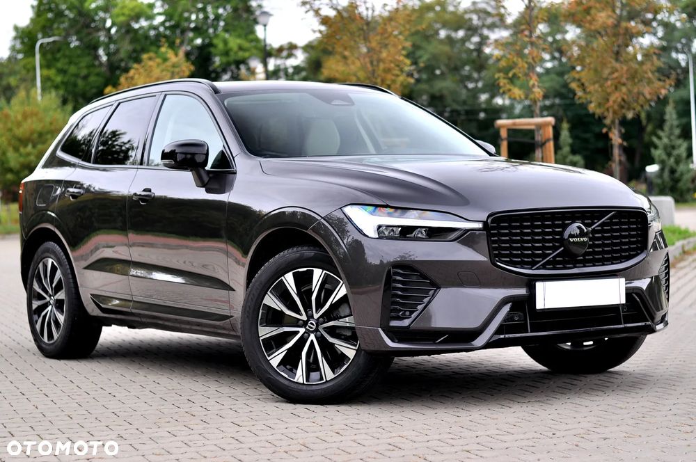Volvo XC 60 B4 D AWD Plus Dark - 7