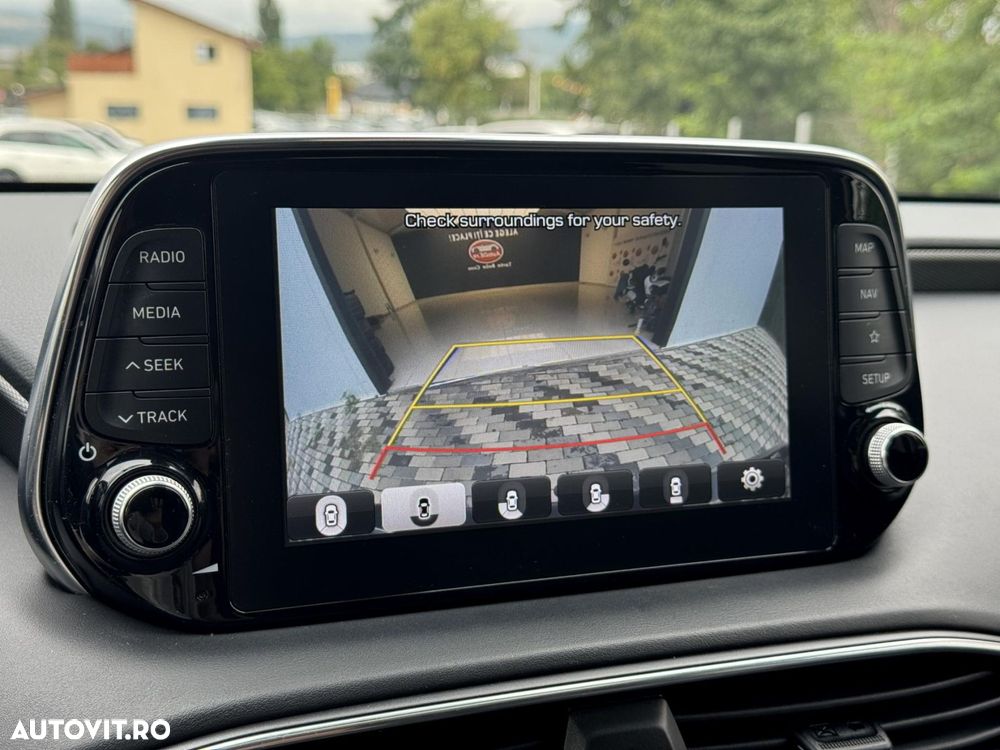 Hyundai Santa Fe - 12