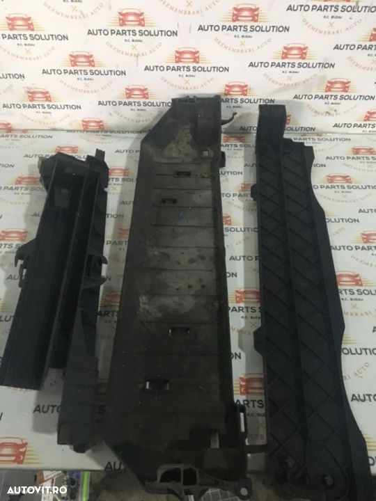 Difuzor radiator BMW X5, E70, an fabr. 2009 - 1