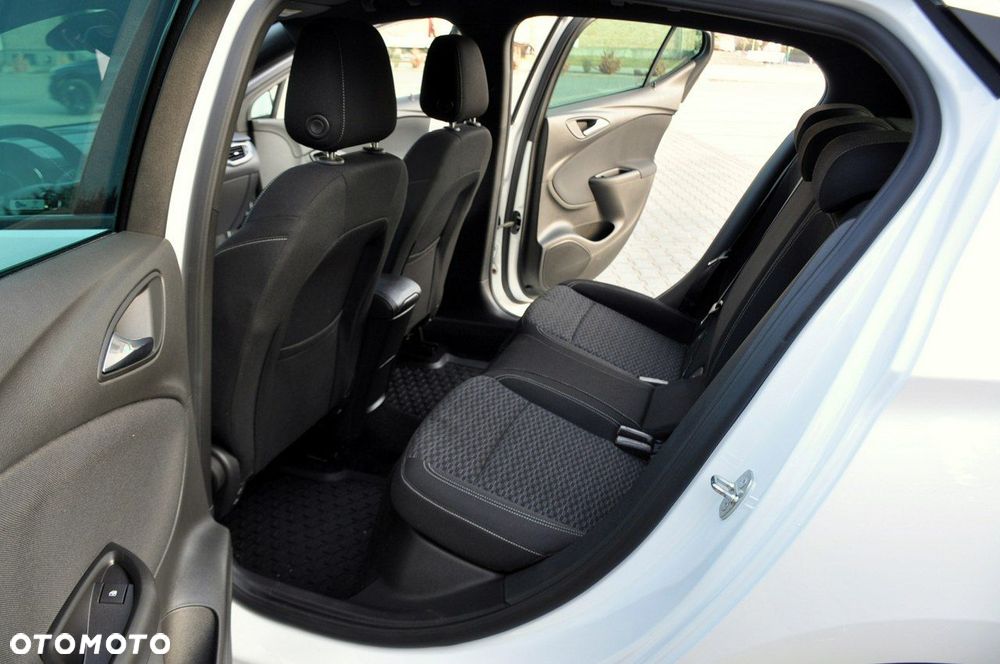 Opel Astra - 20