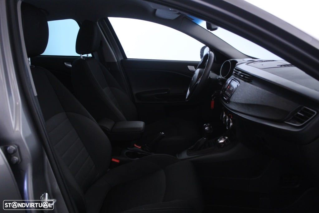 Alfa Romeo Giulietta 1.6 JTDm Super TCT - 14