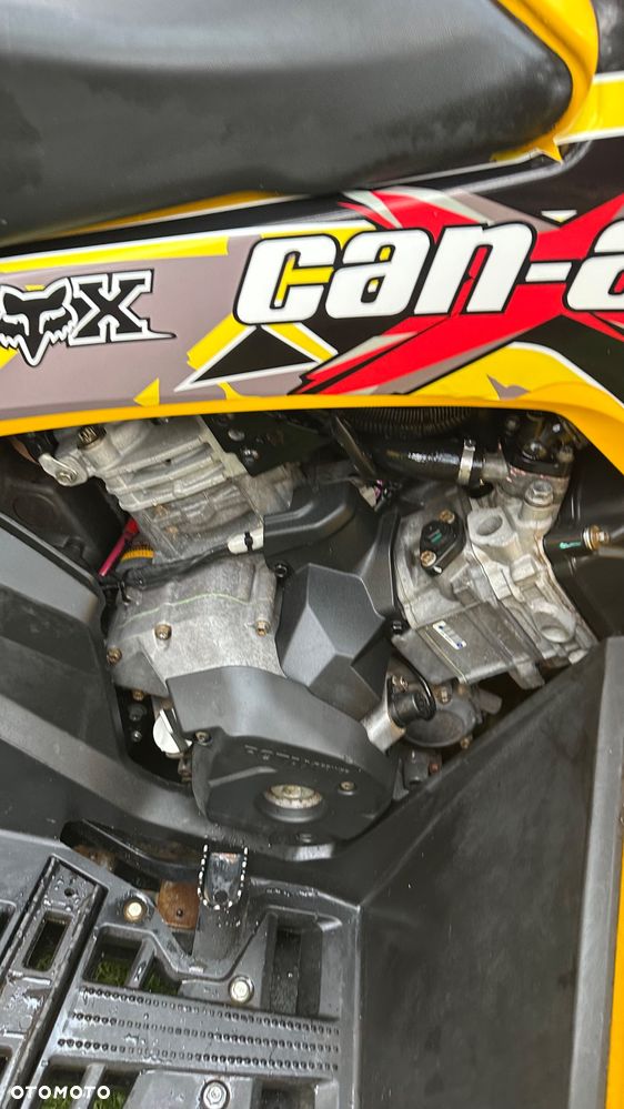 Can-Am Outlander - 19