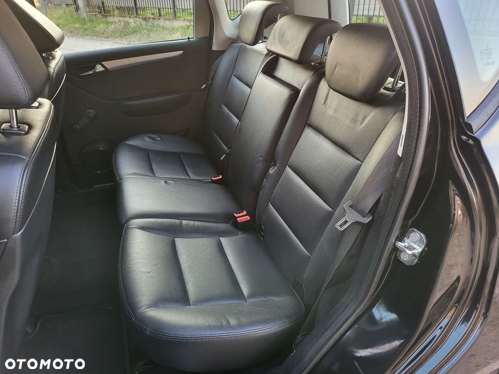 Mercedes-Benz Klasa A 180 CDI Avantgarde Edition 10 - 18