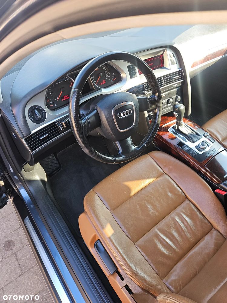 Audi A6 Avant 2.7 TDI DPF multitronic - 14