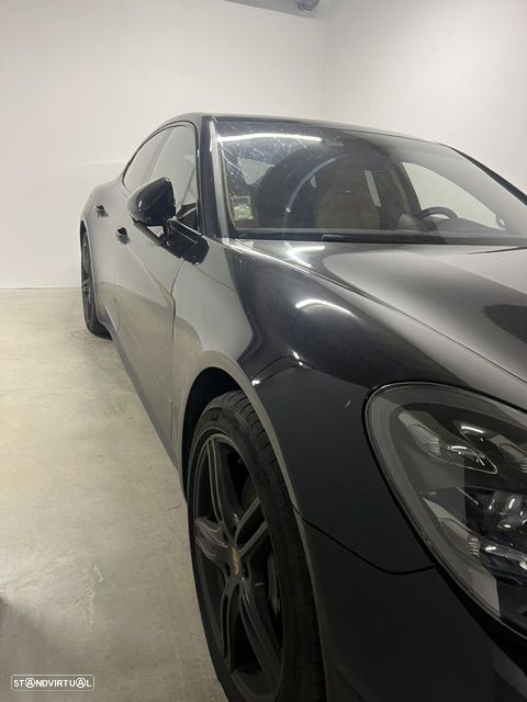 Porsche Panamera 4 S - 10