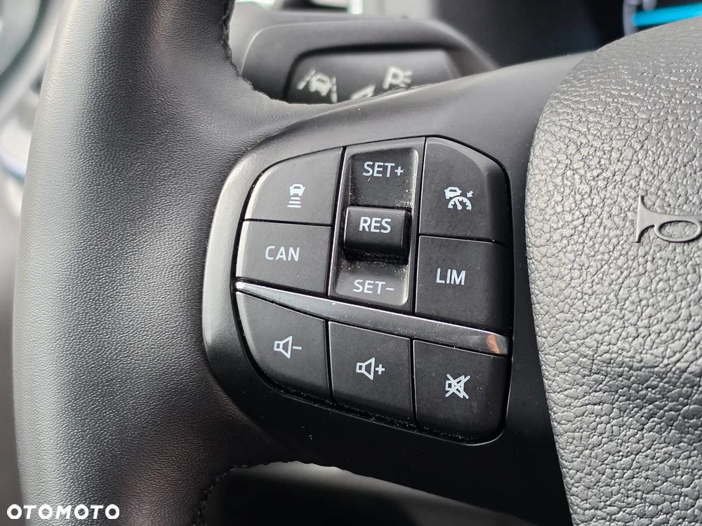 Ford Tourneo Custom 320 L1H1 VA Autm Active - 32