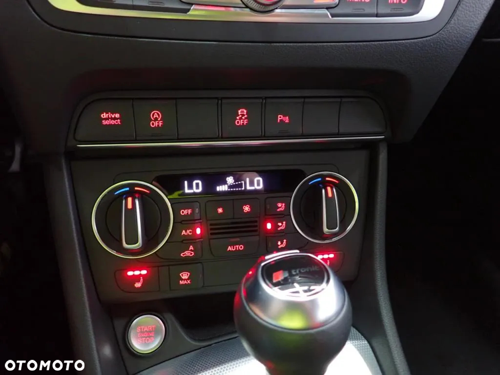 Audi Q3 2.0 TDI Quattro Sport S tronic - 38