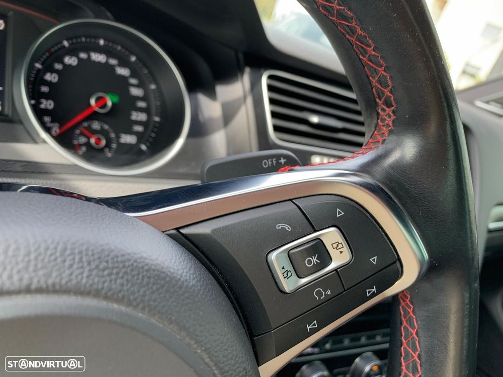 VW Golf 2.0 TSi GTi DSG Performance - 18
