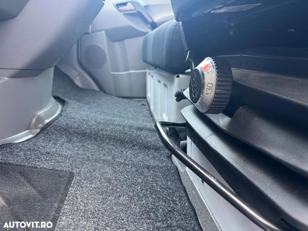 Mercedes-Benz Sprinter - 15