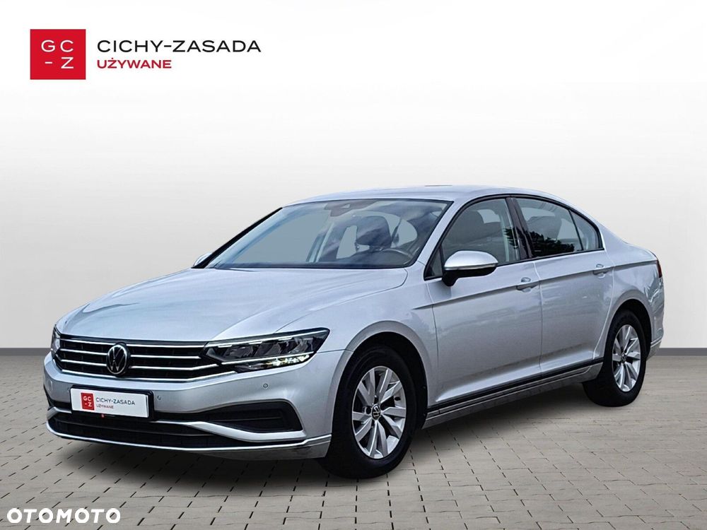Volkswagen Passat 1.5 TSI EVO Essence - 1