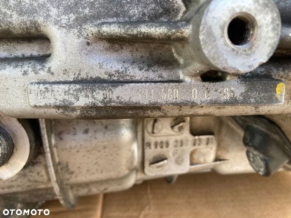 VW CRAFTER 2.5 TDI SKRZYNIA BIEGÓW DEMONTAŻ - 4