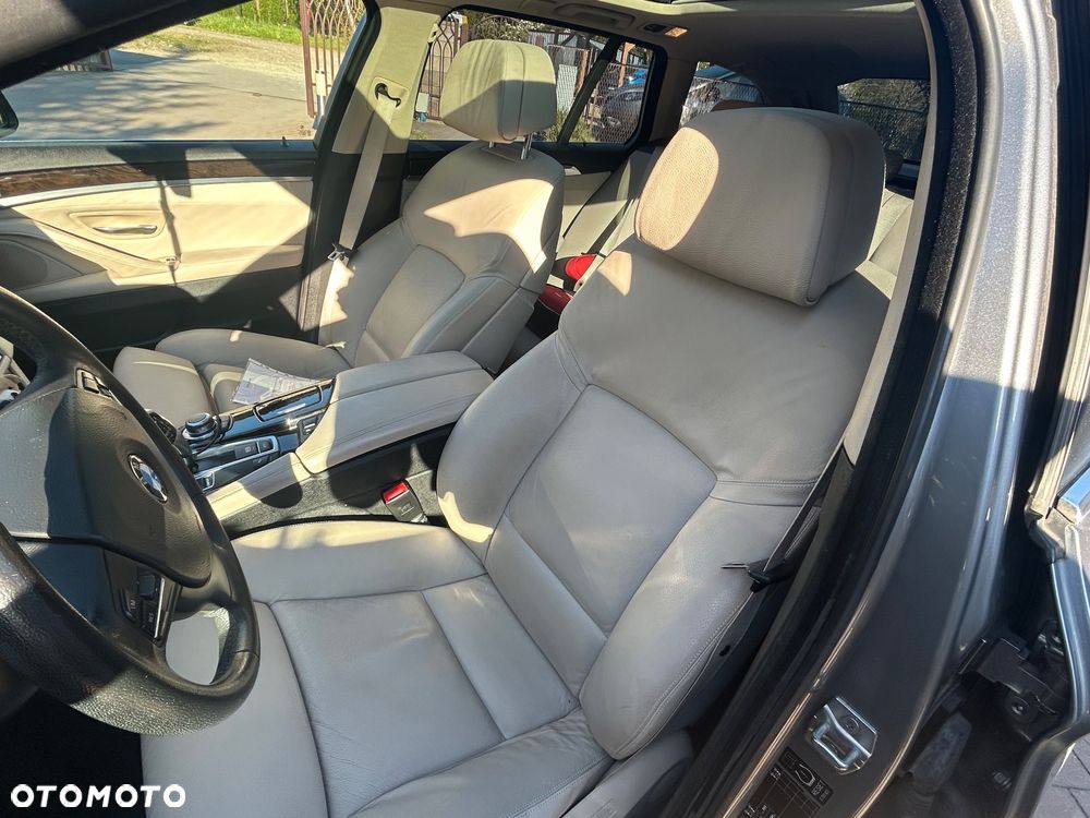BMW Seria 5 520d Luxury Line - 7