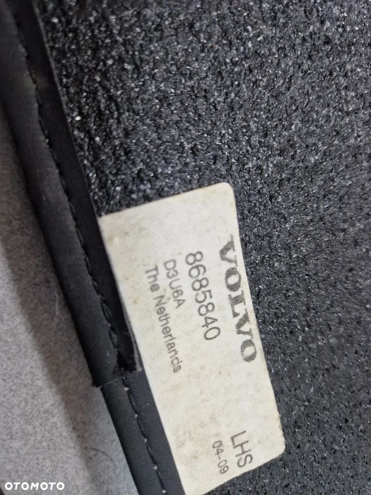 DYWANIKI MATERIAŁOWE VOLVO V50 S40 CZARNE R-Designe - 7