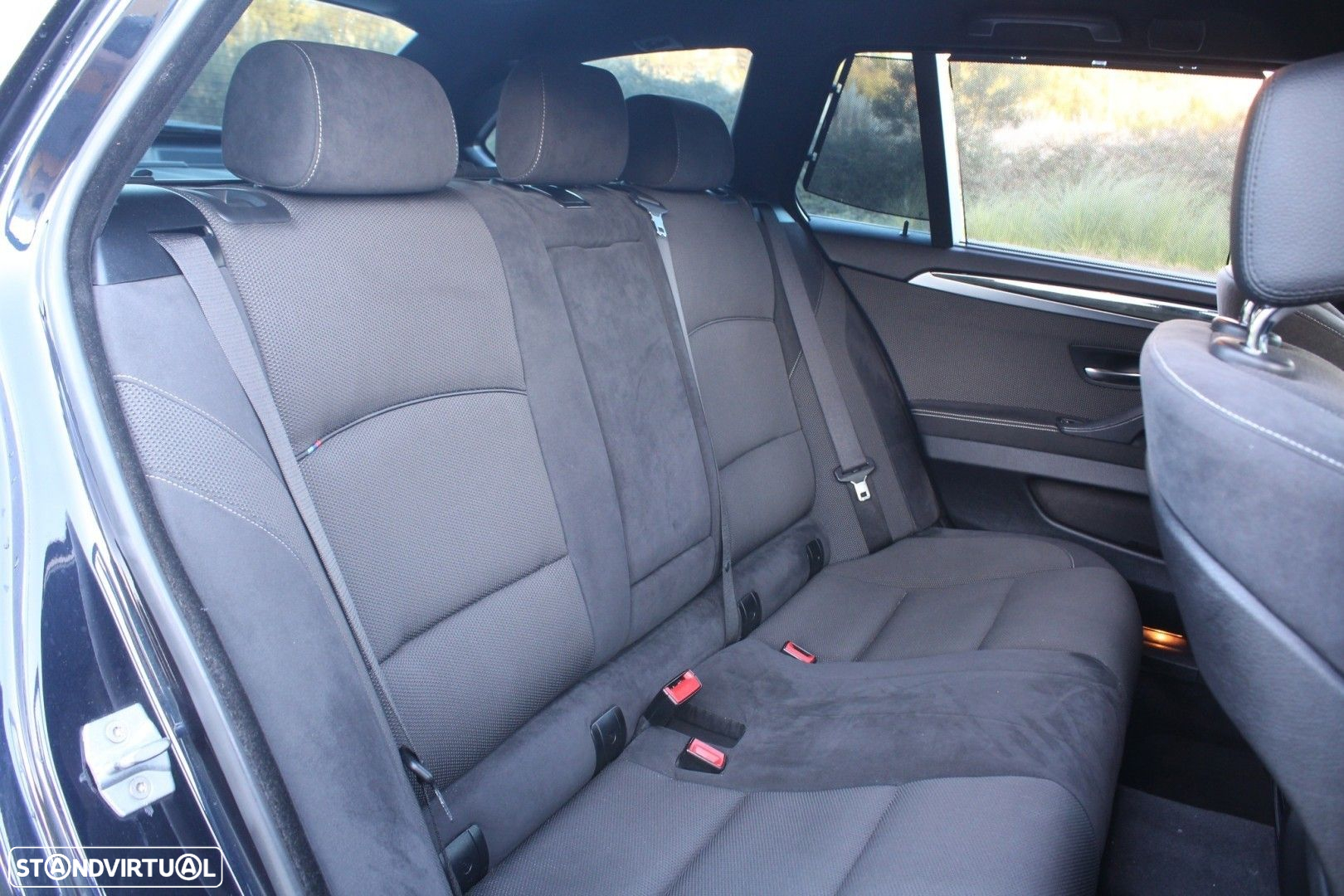 BMW 520 d xDrive Pack M Auto - 11