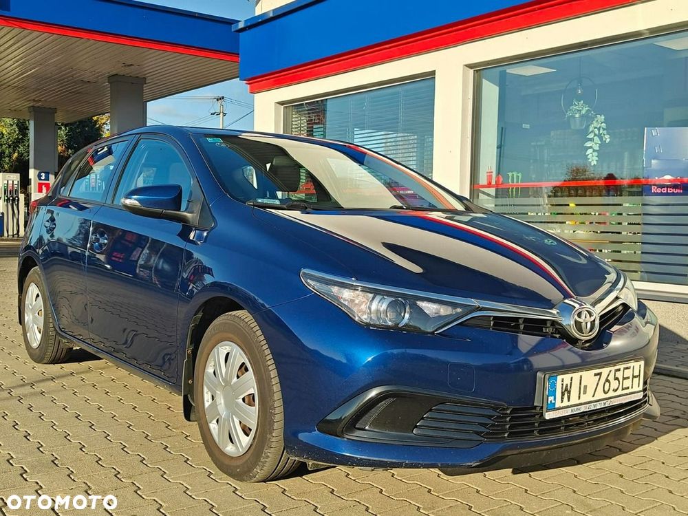 Toyota Auris - 7