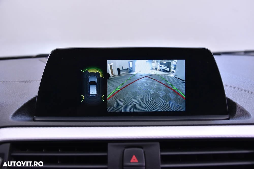 BMW Seria 1 118i Aut. M Sport - 18