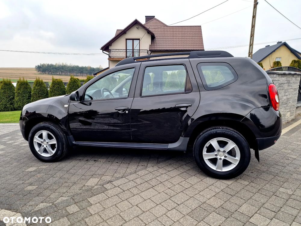 Dacia Duster 1.6 Laureate 4x4 - 3
