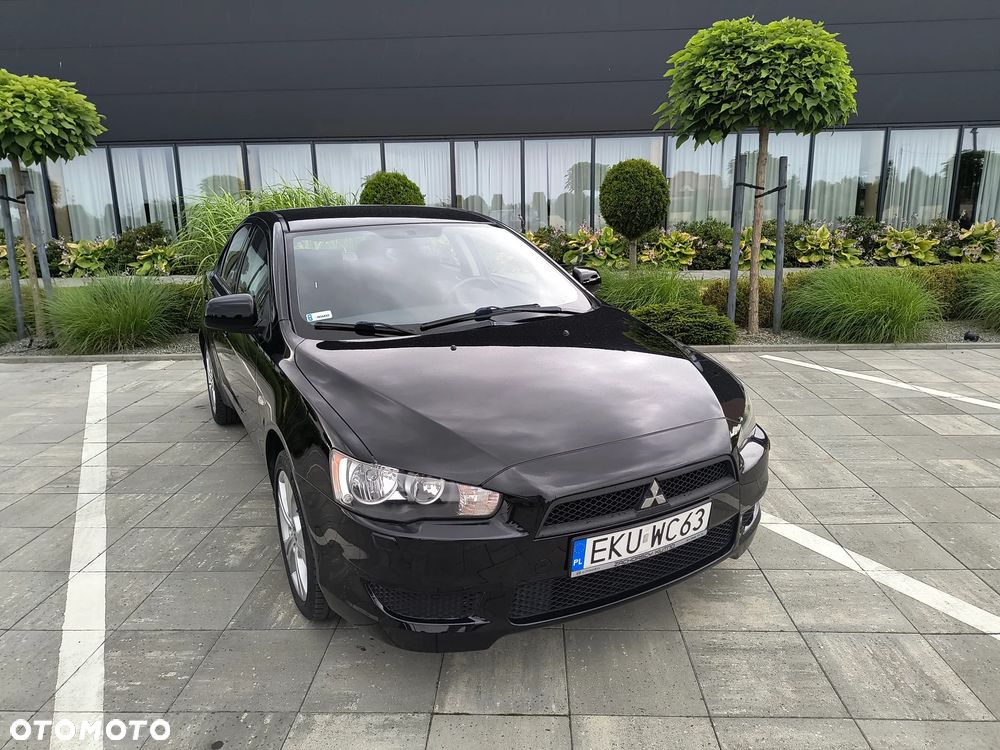 Mitsubishi Lancer 1.8 Invite - 1