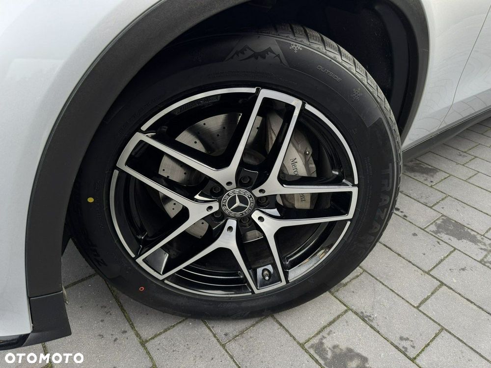 Mercedes-Benz GLC - 28