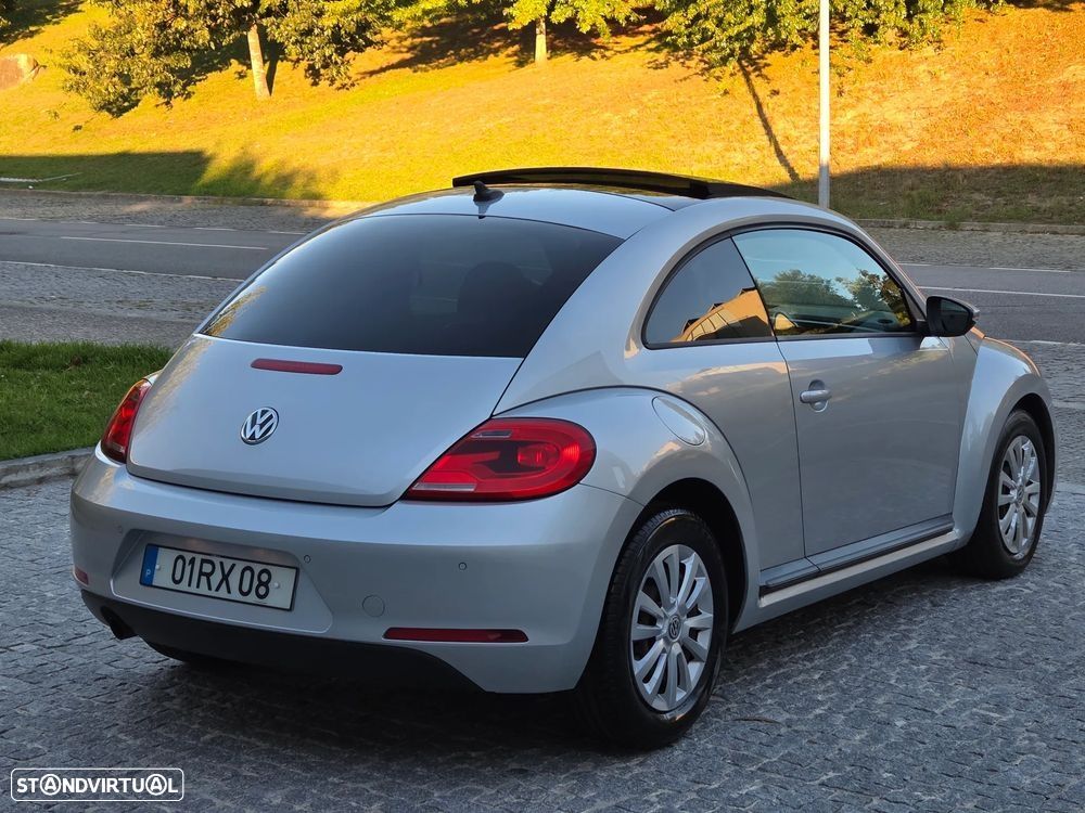 Volkswagen New Beetle 2013 photo 2