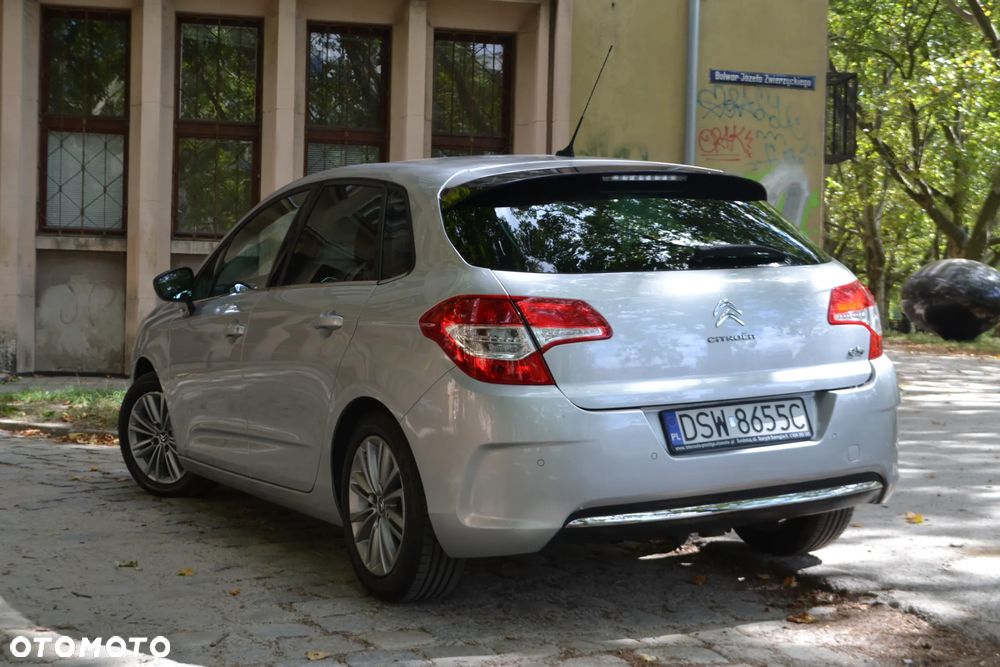 Citroën C4 VTi 120 Attraction - 11