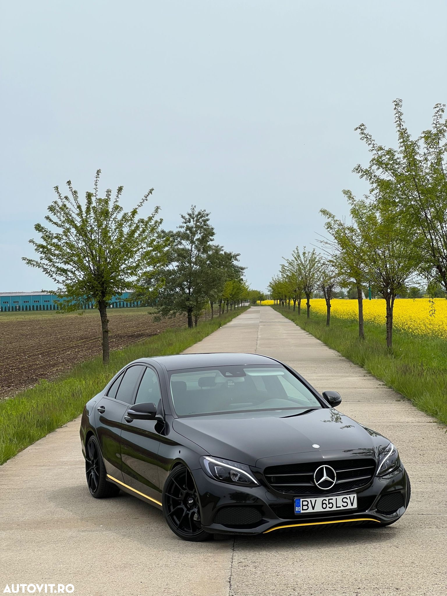Mercedes-Benz C 220 d 4Matic T 9G-TRONIC Avantgarde - 3