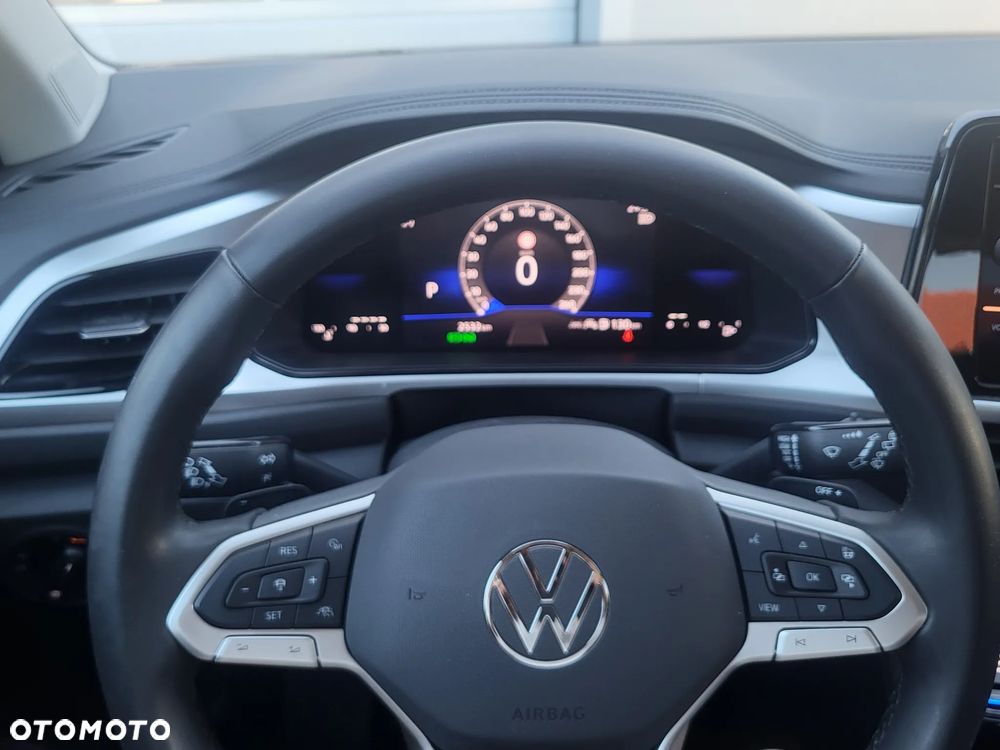 Volkswagen T-Roc - 10