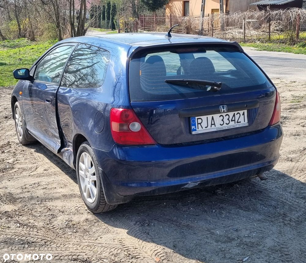 Honda Civic 1.6i ES - 4