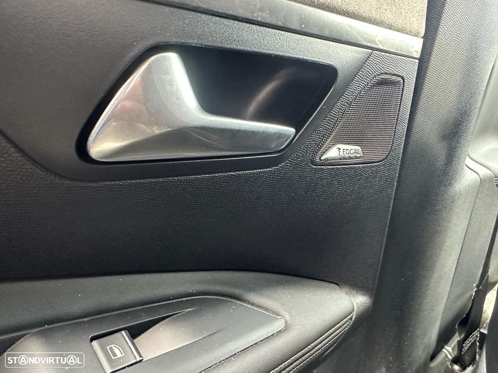 Peugeot 3008 1.2 PureTech GT Pack EAT8 - 22