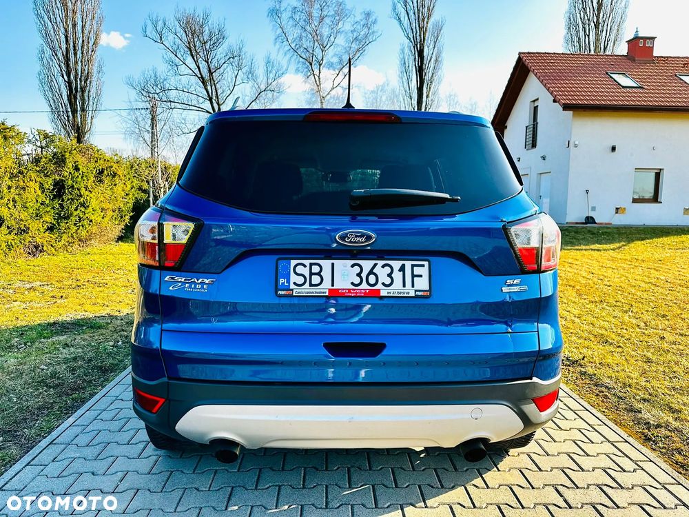 Ford Escape - 4