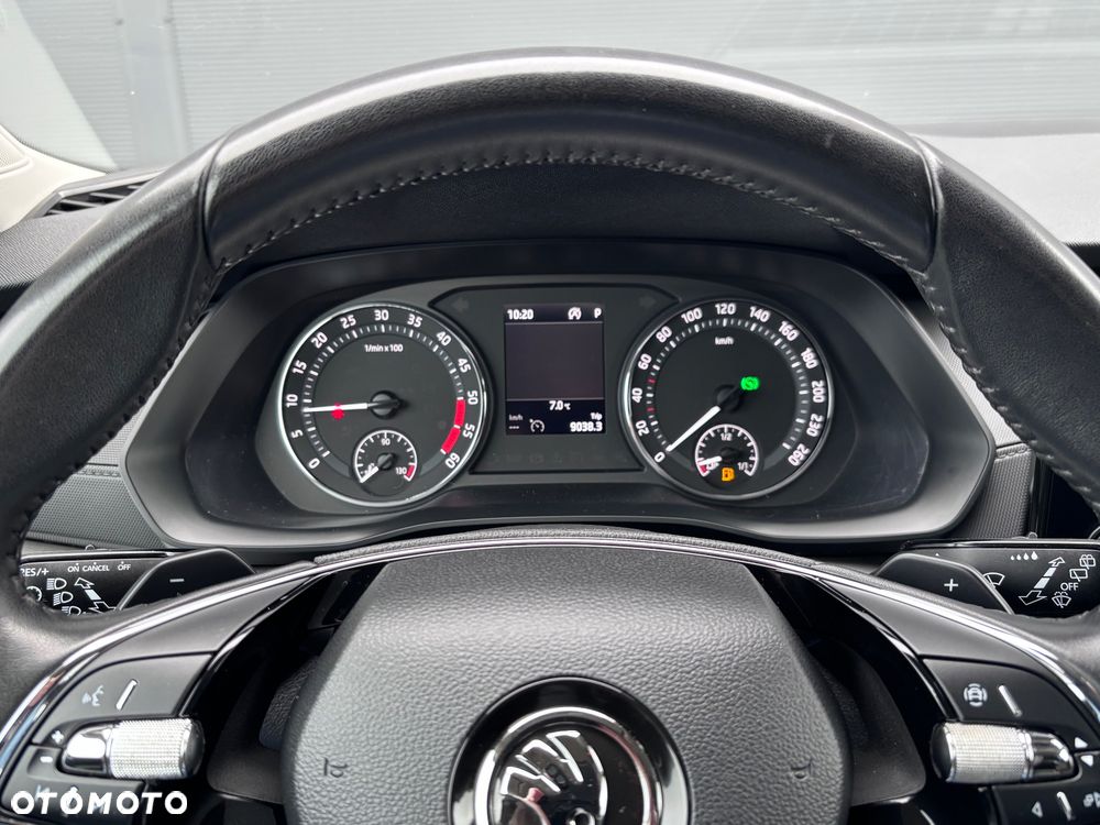 Skoda Octavia 2.0 TDI Ambition DSG - 17