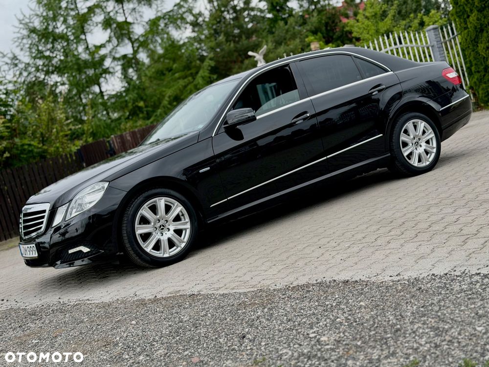 Mercedes-Benz Klasa E 200 CGI BlueEFFICIENCY Automatik Avantgarde - 7